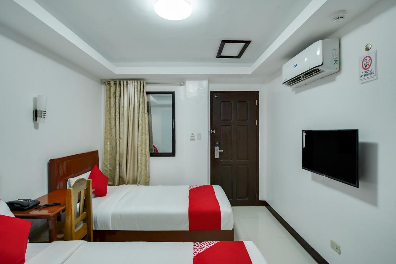 ออฟชอร์ สวีทส์ Hotel General Santos City ภายนอก รูปภาพ