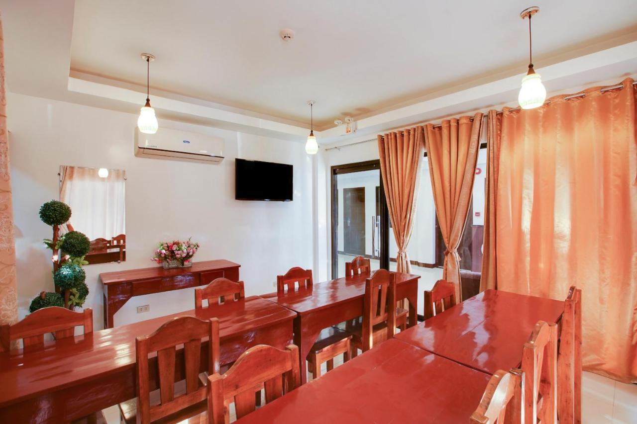 ออฟชอร์ สวีทส์ Hotel General Santos City ภายนอก รูปภาพ